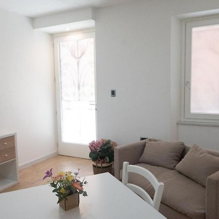 Villanova Apartment Кальярі Екстер'єр фото